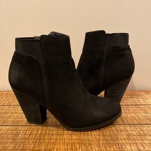 Mix No.6 Ankle Bootie